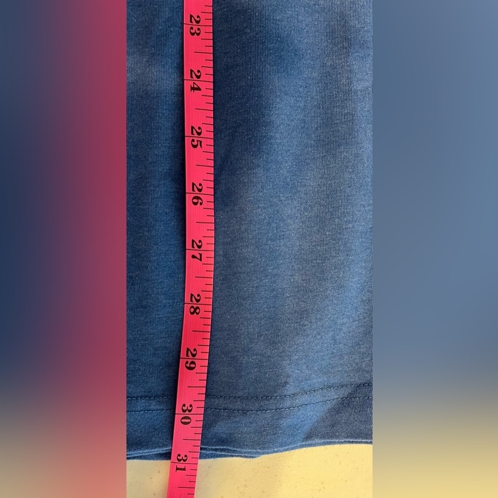 EUC Men’s IZOD Saltwater Blue Short Sleeve Tee w/Dog in Pool Graphic; Size XXL - Picture 8 of 8